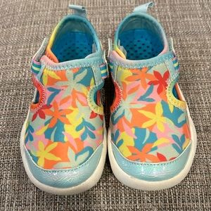 Lands End Toddler Water shoes